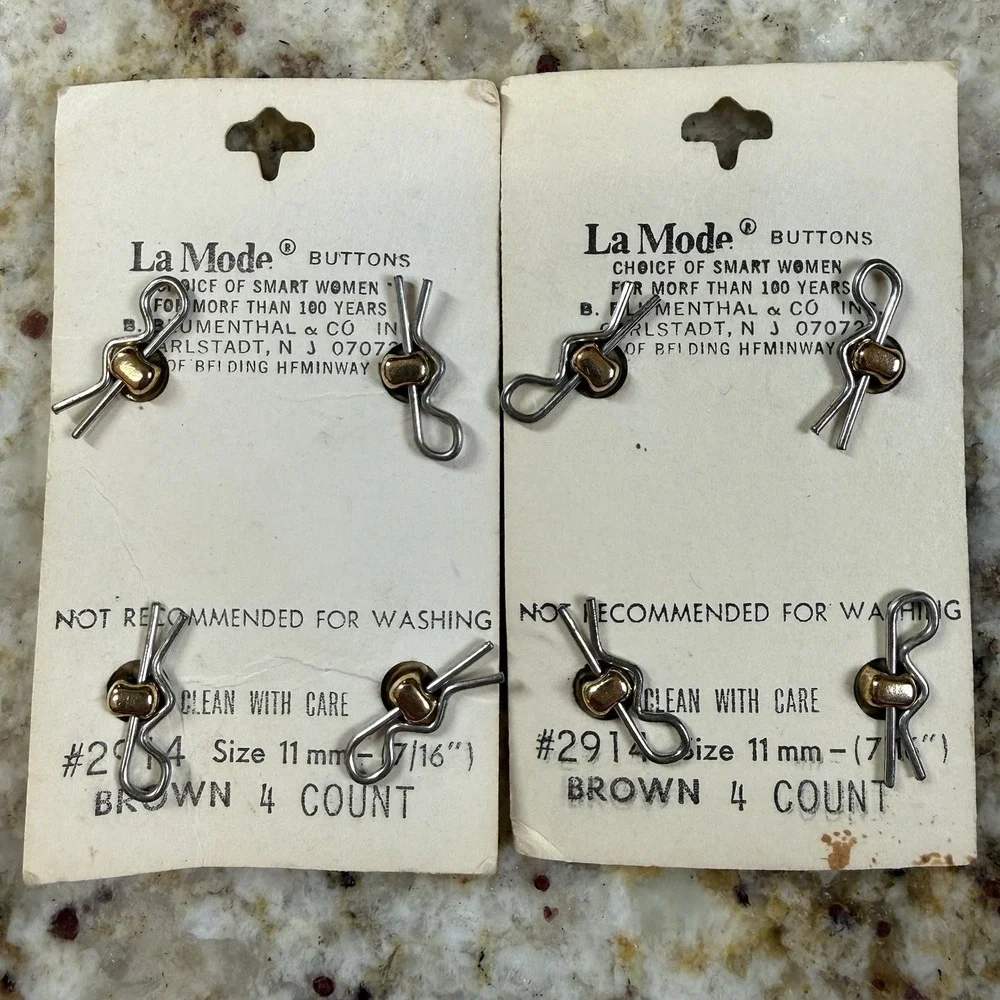 Vintage La‎ Mode 2914 Brown Metal Shank Buttons 11mm 7/16